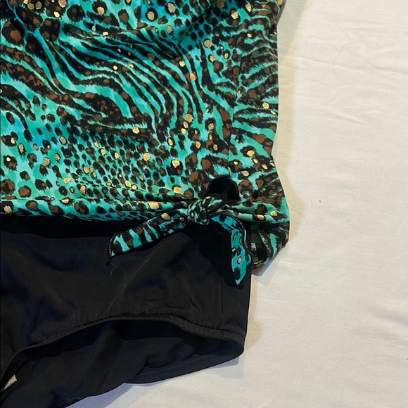 Maxine of Hollywood Green and Black One Piece Swimwear with Tropical Print - Picture 8 of 10